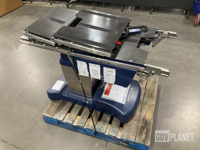 Berchtold Operon D 850 Medical Exam Table