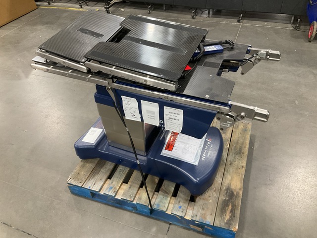Berchtold Operon D 850 Medical Exam Table