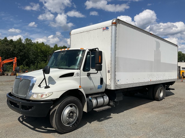 2018 International 4300 4x2 Van Truck
