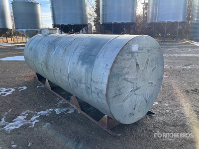 Westeel-Rosco 1000 gal Water Tank