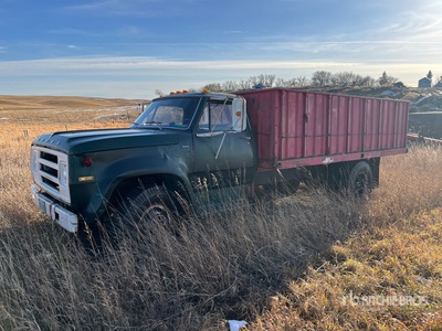 Dodge 600 4x2 Grain Truck (Inoperable)