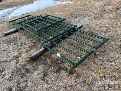 Quantity of (3) Hi-Hog Viehtor