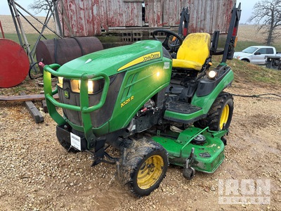 2017 John Deere 1025R 4WD Utility Tractor