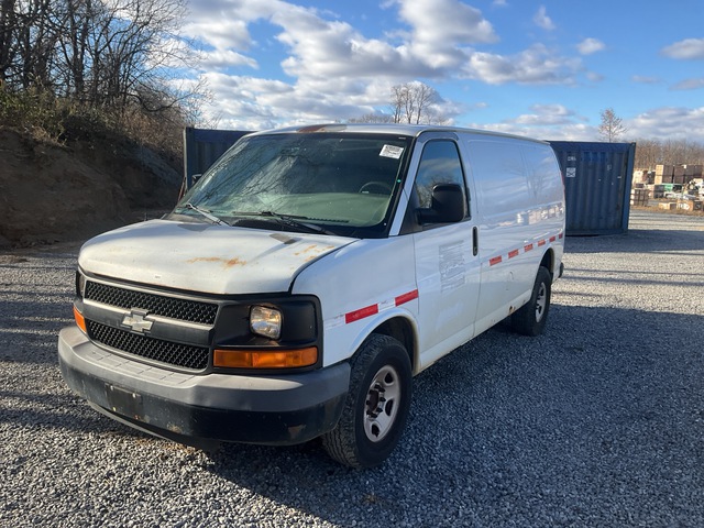 2009 Chevrolet Express 2500 Cargo Van