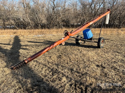 Pool 6 in x 28 ft Grain Auger