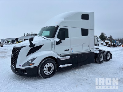 2026 Volvo VNL64T680 6x4 Tracteur Routier Couchette