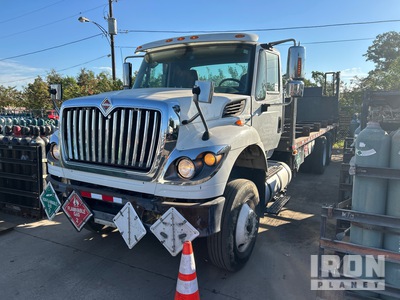 2011 International 7400 6x4 Cylinder Pallet Flatbed Truck