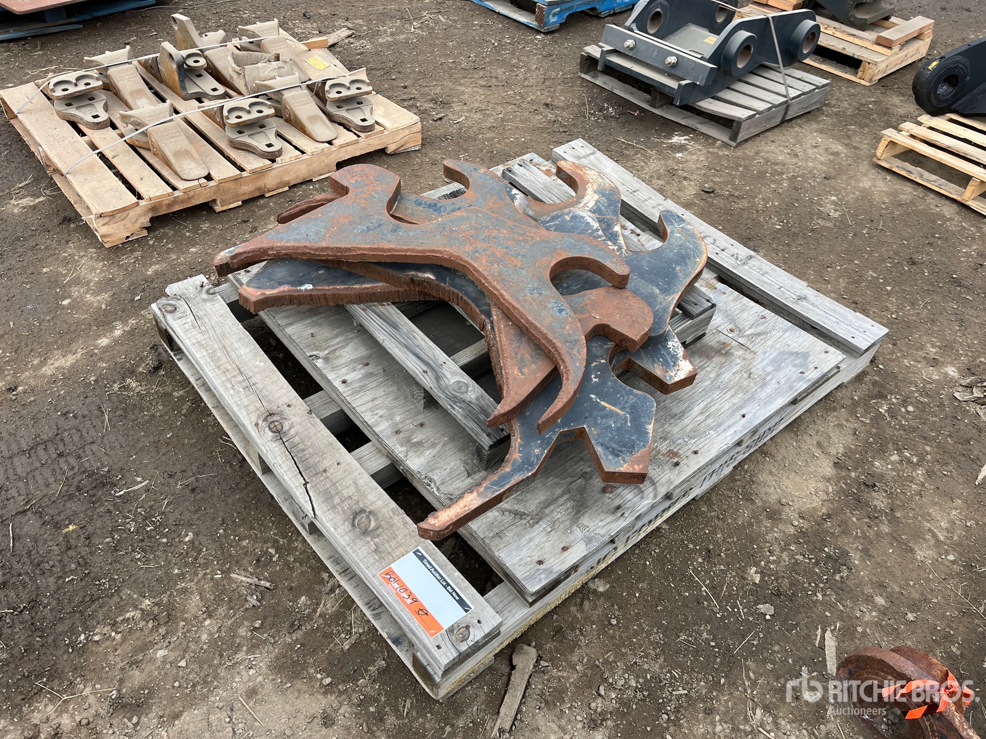 Quantity of Q/C Ears