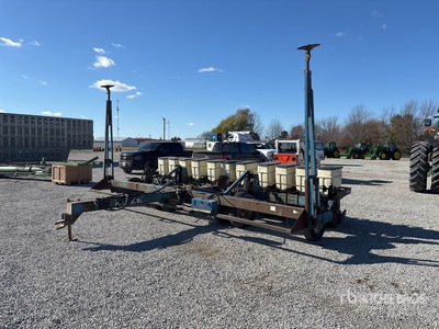 Kinze Double Frame 11 Row No-Till Sadzarka