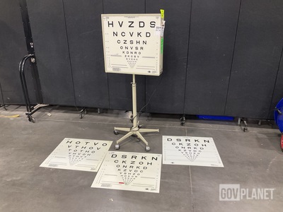 Lighthouse L220 Illuminated Visual Acuity Chart