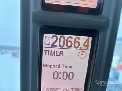 2012 Case IH MXM140 جرار ذو دفع رباعي