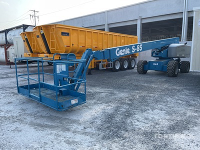 2013 Genie S85 Diesel Elevador Telescopico / Nacelle téléscopique