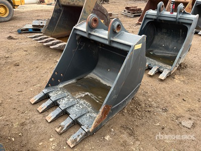 Hyundai R210 45 in Digging Graafmachine Bak