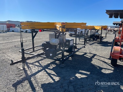 Quantity of (2) Airport Signs ضوابط المرور المتنوعة