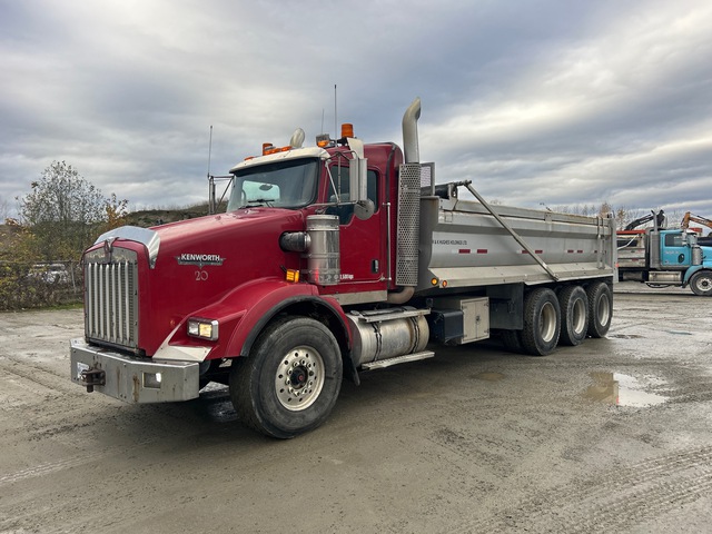 2008 Kenworth 8x6 Tri/A Dump Truck