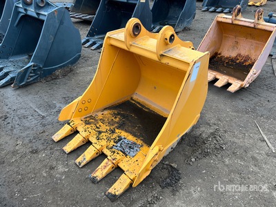 Hyundai R180 41 in Digging Excavator Bucket (Unused)