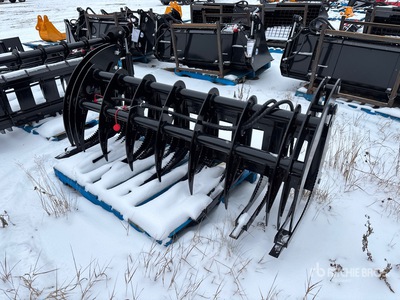 2025 GIYI CLG72 72 in スキッドステア用グラップル (Unused)