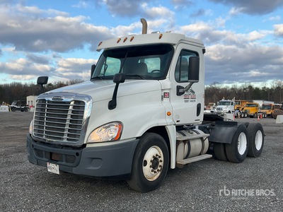 2012 Freightliner Cascadia 125 6x4 3-Achs Sattelzugmaschine