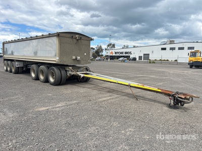 2017 Hercules 10.2 m 6/Axle Dog End Dump Trailer