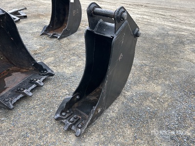 JCB 250 mm Q/C Digging Excavator Bucket