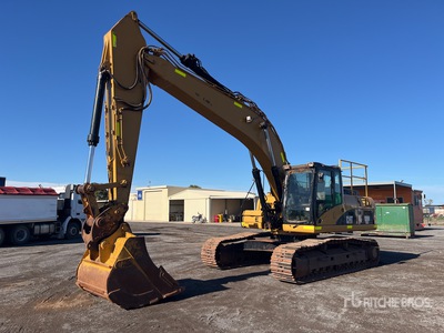 2009 Cat 329DL Excavatrice sur chenilles