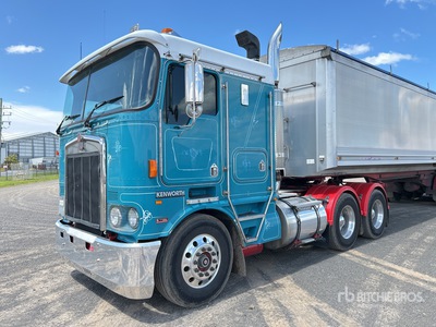 2005 Kenworth K104 T/A Sleeper Truck Tractor