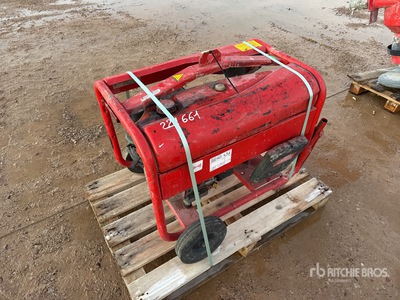 2015 SDMO Perform 4500XL Materiel De Location Rental Equipment