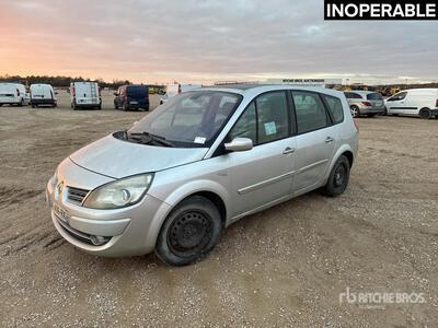 2008 Renault Scenic Automobile (Inoperable)