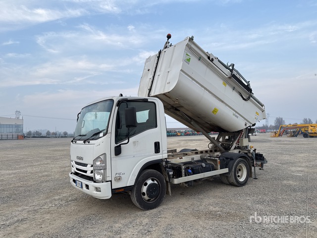 2016 Isuzu NPR 75 4x2 Waste Collection Truck | Ritchie Bros. Auctioneers