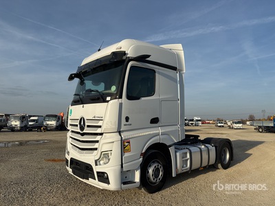 2020 Mercede-Benz Actros 1842 T/A Sleeper Truck Tractor