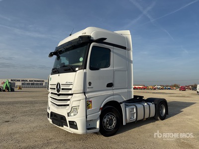 2020 Mercede-Benz Actros 1842 4x2 S/A Sleeper Truck Tractor
