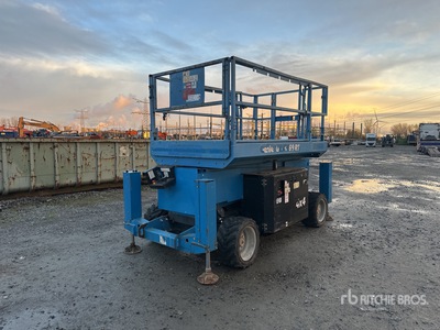 2015 Genie GS-3369RT 4x4 Diesel Elevador de tijera (Inoperable)