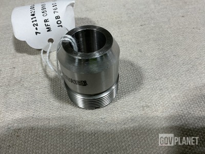 (29) Perez Engineering 7-211421004 Machine Thread Bushings