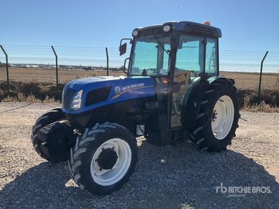 2014 New Holland T4.95F 4WD Tractor