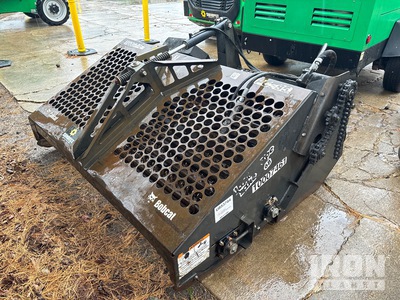 2018 Bobcat LR 6B 72 in Râteau paysager et chargeuse compacte (Inoperable)