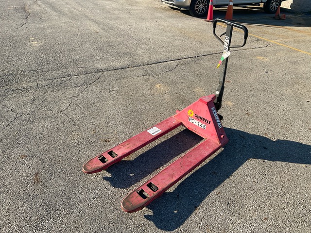 2016 Grainger 4YX97 5500 lb Pallet Jack