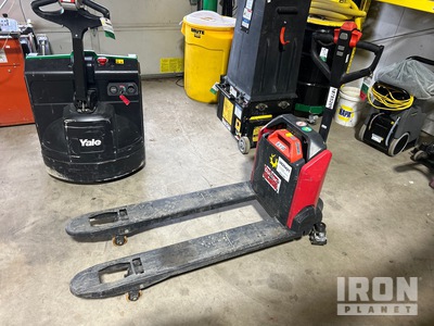 2022 Dayton 55PD65 3300 lb Electric Pallet Jack (Inoperable)