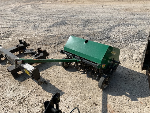 2022 Ryan 544860A Pull-Behind Aerator