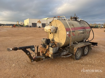 2001 CSM 6RC142 2000 L Remorque Repandeuse T/A Remolque distribuidor de asfalto