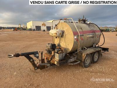 2001 CSM 6RC142 2000 L Remorque Repandeuse T/A Asphalt Distributor Trailer