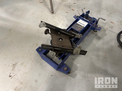 2018 Westward 1ZKY3A Transmission Jack
