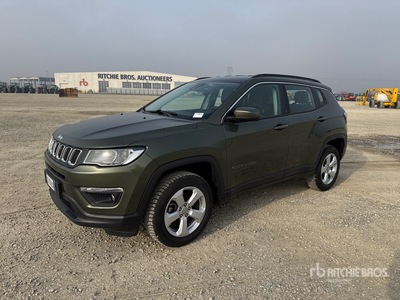 2020 Jeep Compass سيارة رياضية متعددة الاستخدامات