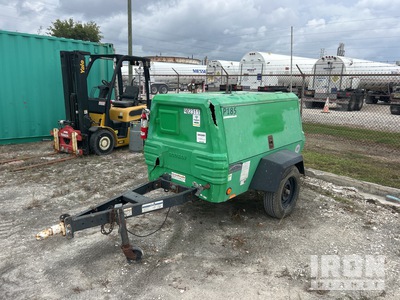 2016 Doosan P185WD0-T4F 185 cfm Mobile Compressore