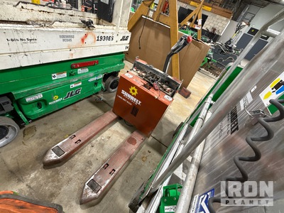 2017 Toyota 8HBW23 4500 lb Pallet Jack