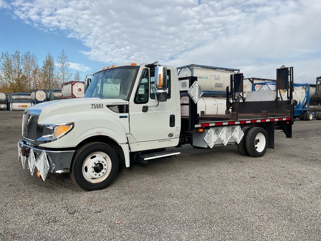 2015 International Terrastar 4x2 Cylinder Pallet Flatbed Truck