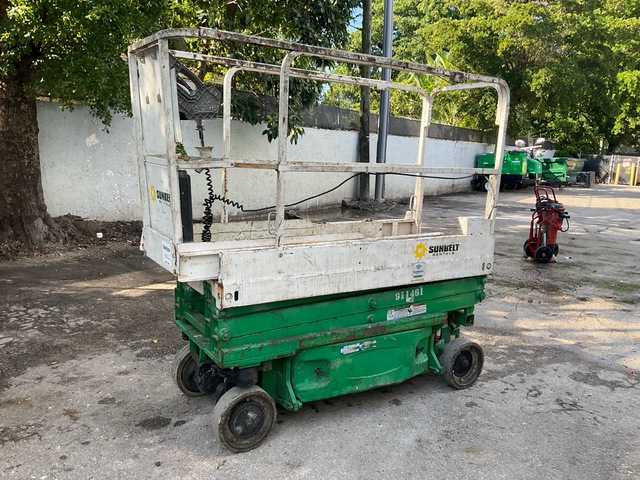 2016 JLG 1930 ES Electric Scissor Lift 2016 JLG 1930 ES Electric Scissor Lift