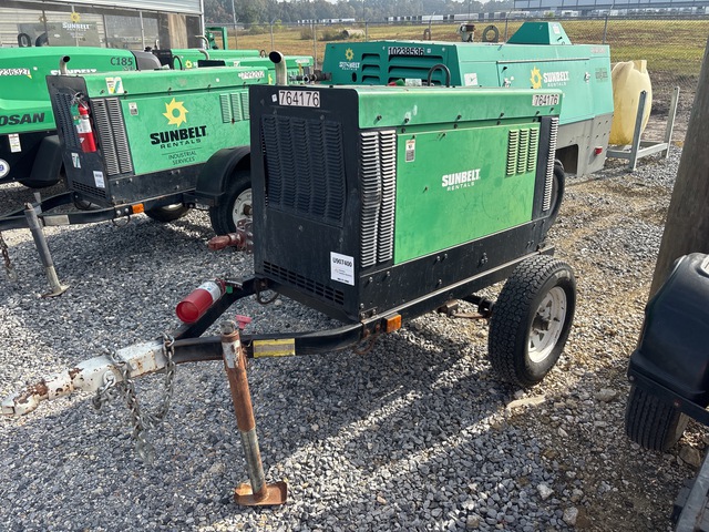 2015 Miller Big Blue 400 Pro Mobile Multi-Process Engine Driven Welder