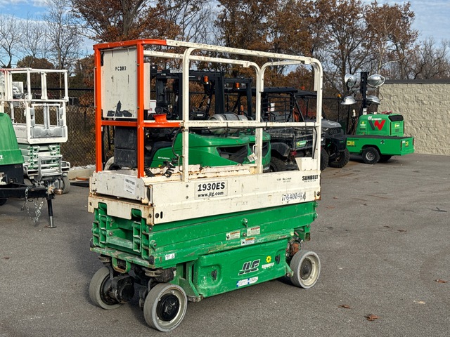 2015 JLG 1930ES Electric Scissor Lift 2015 JLG 1930ES Electric Scissor Lift