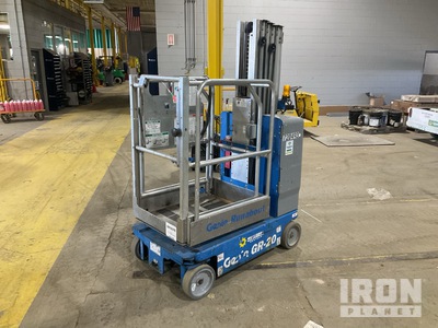 2015 Genie GR-20 Vertical Mast Lift