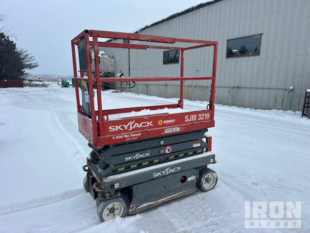 ELEVADOR TIJERA 2015 SKYJACK 3219